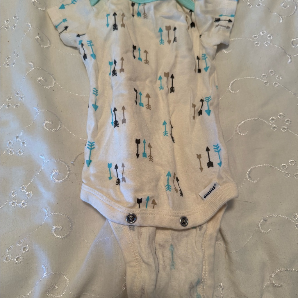Gerber White Bodysuit With Arrow Design